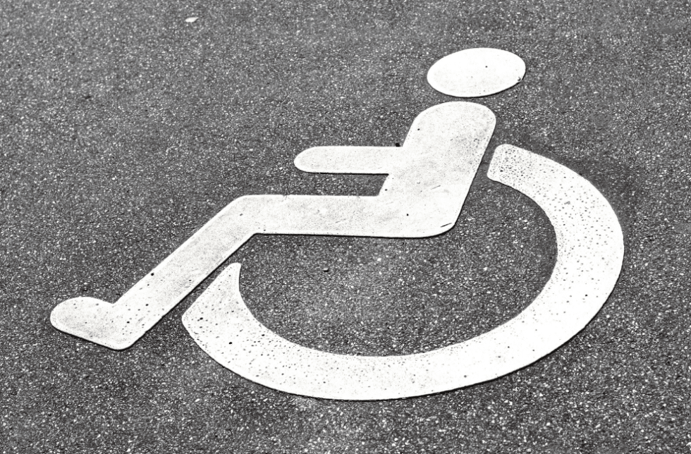 Long term disability benefits qualifying conditions